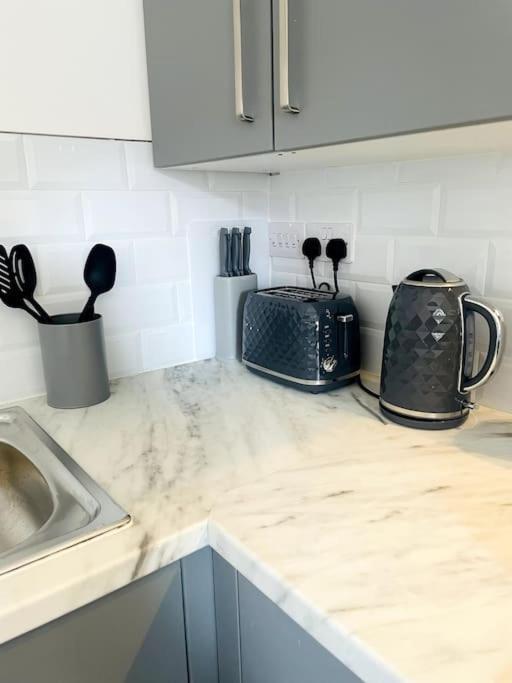 #10Bs 1 Bed Serviced Apartment Derby Eksteriør bilde